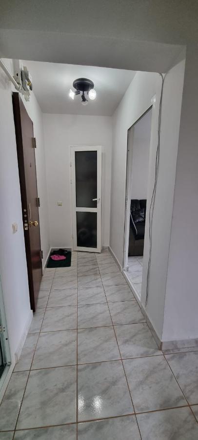 Apartament 3 Camere Предял Экстерьер фото